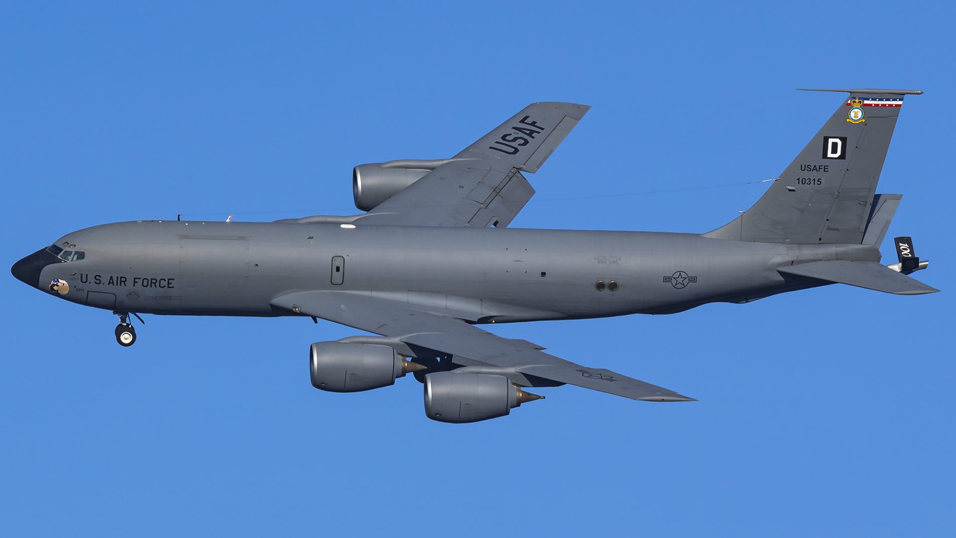 KC-135